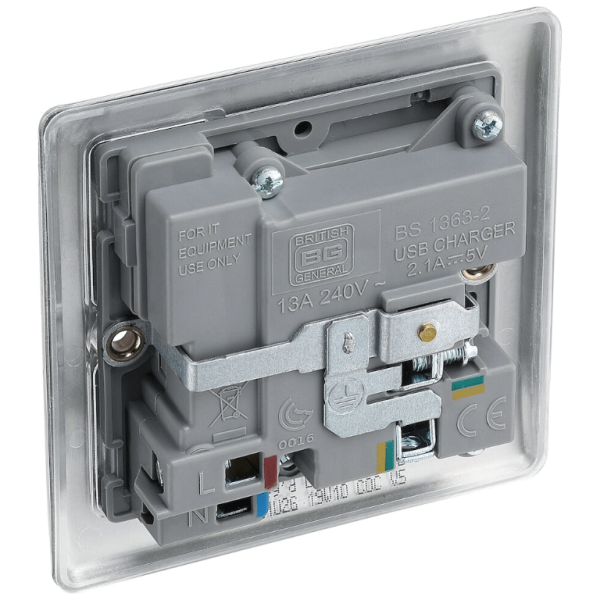 BG NBS21U2G-01 Swd Socket 1G USB 13A - Image 2