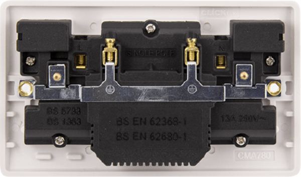 Click CMA780 Socket 2G Swd & USB 13A Whi - Image 2